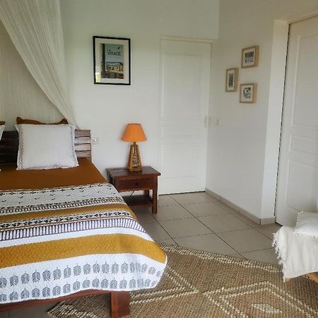 Chambre D'Hote Avec Vue Mer Grand-Bourg  Esterno foto